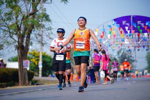 BIB: 46827
                            <button type="button" onclick="openModal(10095575)" class="btn btn-primary btn-sm float-right btn-popup" data-toggle="modal" data-target=".modal-high-quality">
                        <i class="fas fa-shopping-cart"></i> Add to Cart
                    </button>
                                            <button type="button" onclick="isThisMe(10095575, true)" class="btn btn-success btn-sm float-right btn-popup btn-isme hidden" data-toggle="tooltip" data-placement="bottom" title="นี่คือรูปของคุณใช่ไหม คลิกที่นี่เพื่อเอาเข้าอัลบั้ม">
                        <i class="fas fa-plus"></i> Add to album
                    </button>
                    <button type="button" onclick="isThisMe(10095575, false)" class="btn btn-warning btn-sm float-right btn-popup btn-isnotme hidden">
                        <i class="fas fa-ban"></i> Remove from album
                    </button>